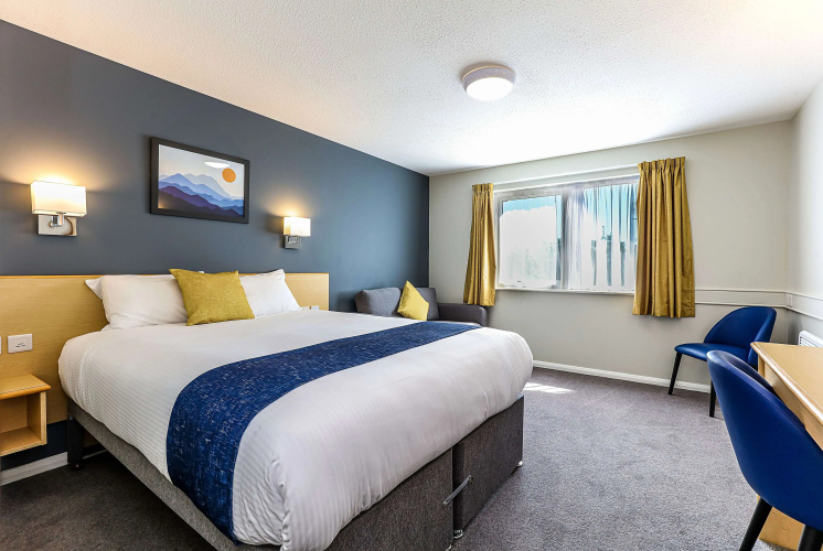 Days Inn by Wyndham Fleet M3