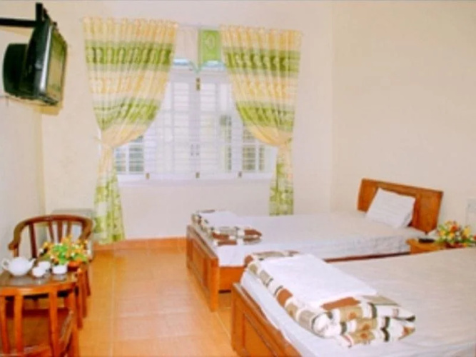 Huong Sua Hotel