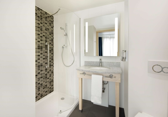 Hampton by Hilton London Docklands photo 9