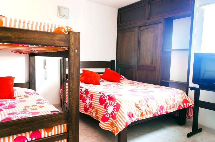 Hotel Marovi