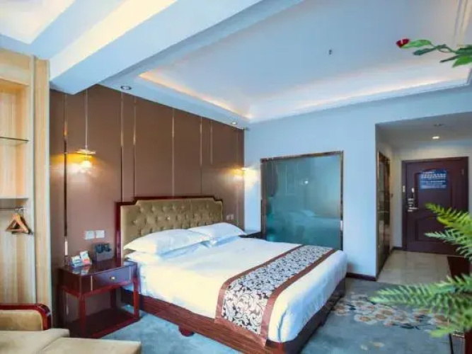 Hongjingtian Hotel(红景天大酒店(稻城亚丁景区游客中心店))