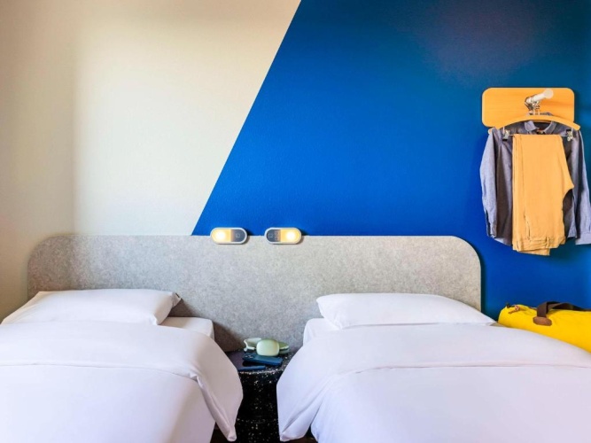 Twin room