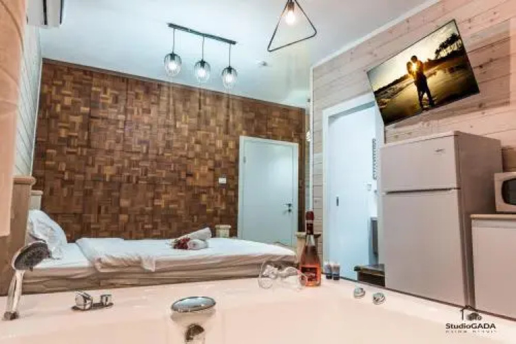 Emanuel Suites