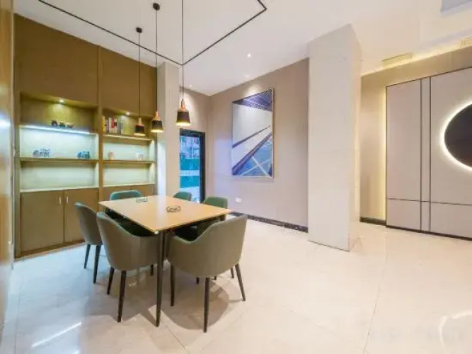 City Comfort Inn