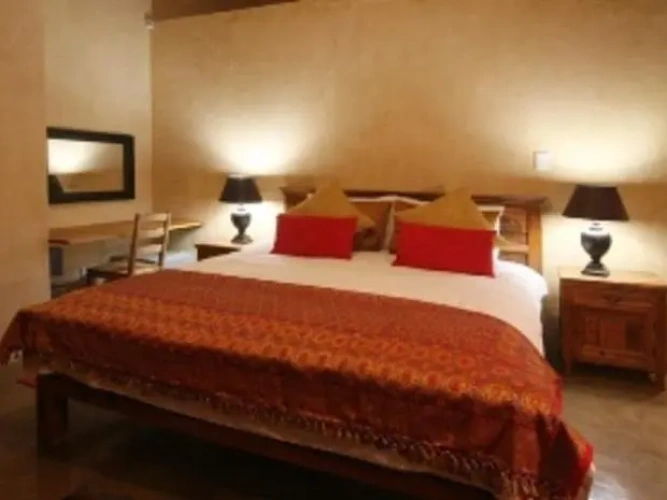 Luxury Suite