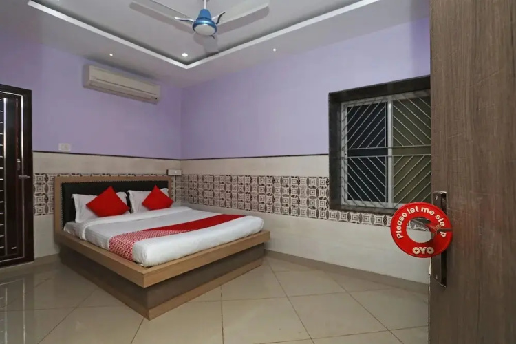 New Central By OYO Rooms