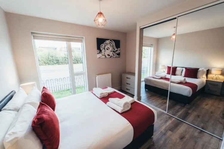 1 Bedroom Apartment