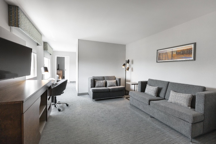 Double Suite