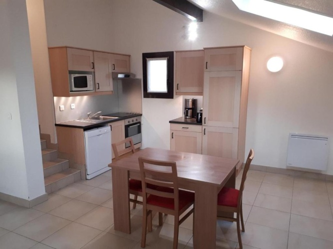2 Bedrooms Quadruple Apartment