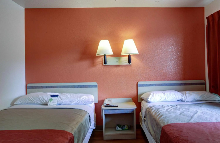 Motel 6 Grants Pass, OR