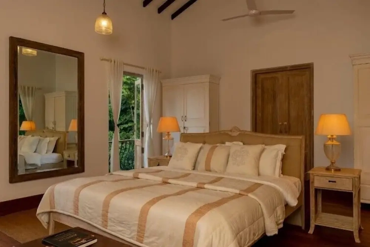 4 Bedrooms Standard room