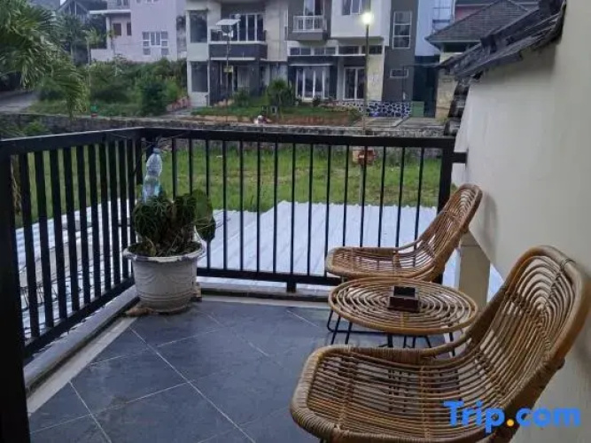 Villa Bungas Kusuma Pinus M92