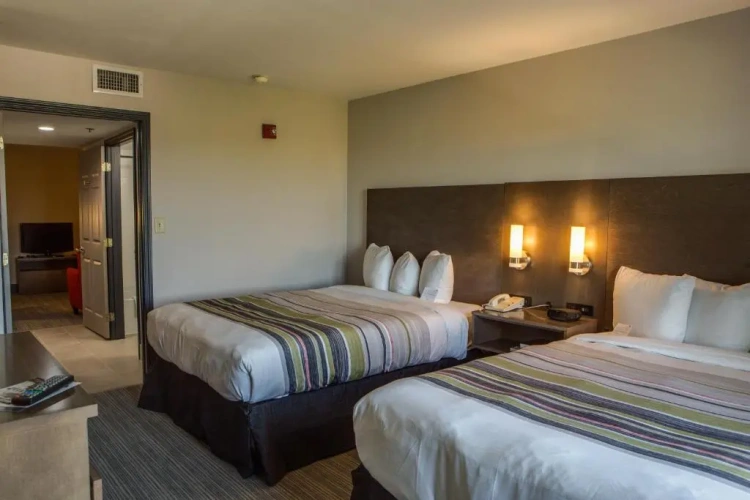 1 Bedroom Premium Quadruple Suite