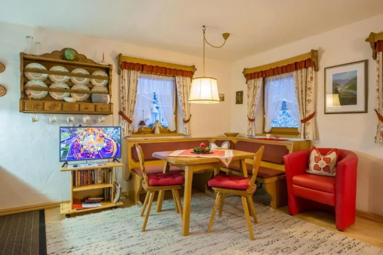 2 Bedrooms Double Apartment with mountain view