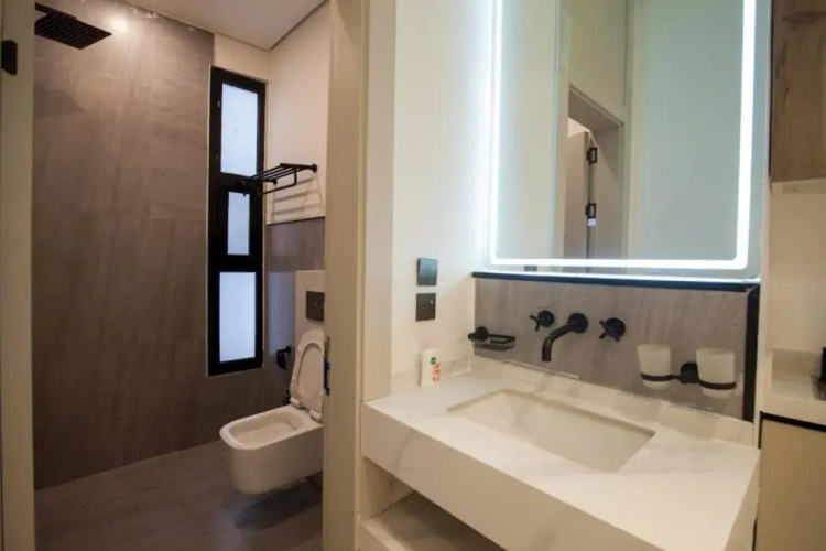 Elite One-Bedroom Apt AlRimal-6
