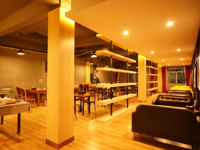 James Joyce Coffetel Suzhou Si County Qingshuiwan Park