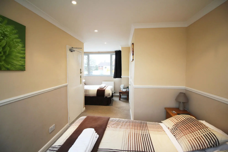 Flexistay Ambers Gatwick Aparthotel