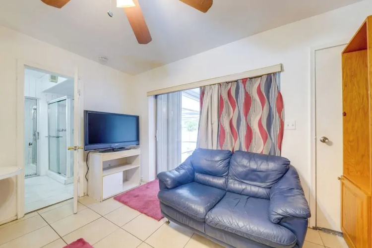 World Cup Studio w/ Pool Access, 3 Mi to Matches!