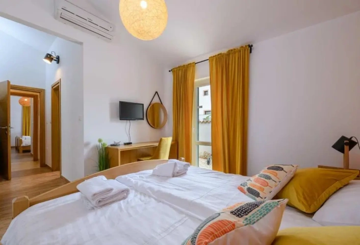 3 Bedrooms Villa