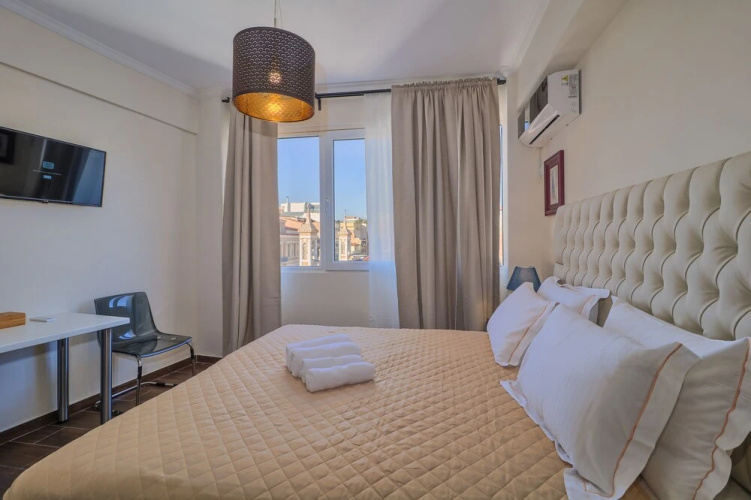 Ermou Fashion Suites