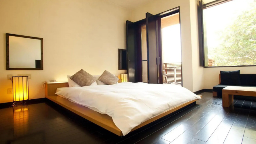 Hotel Allamanda
