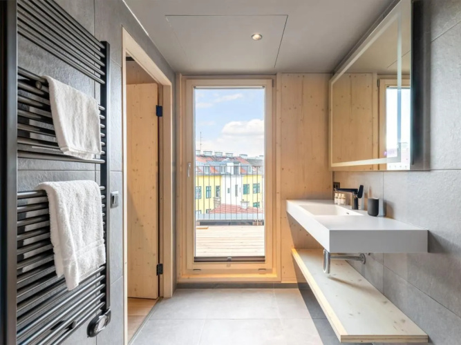 Numa Vienna Wood