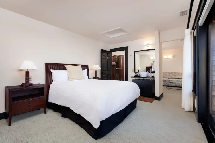 Standard room with balcony