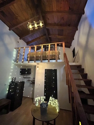 Standard room with land view