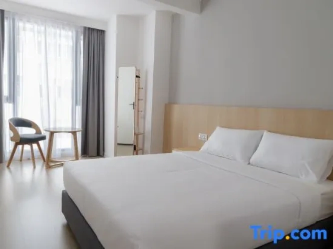 2 Bedrooms Double Suite