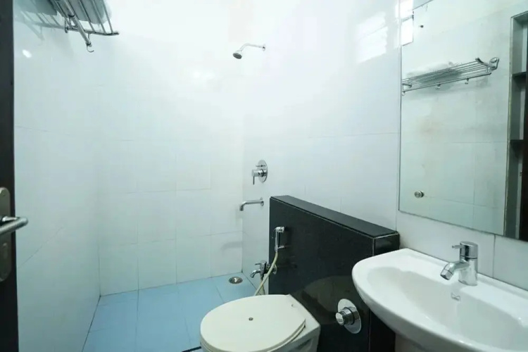 Hotel Aarya Inn