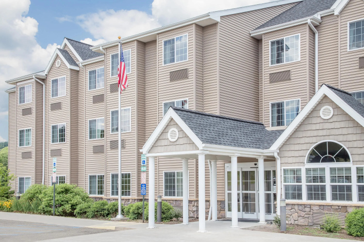 Microtel Inn & Suites By Wyndham Mansfield - Wellsboro, PA