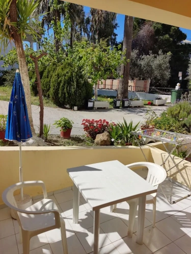 1 Bedroom Economy Apartment
