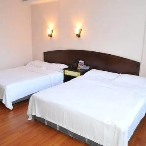 Hundred Chain Business Hotel