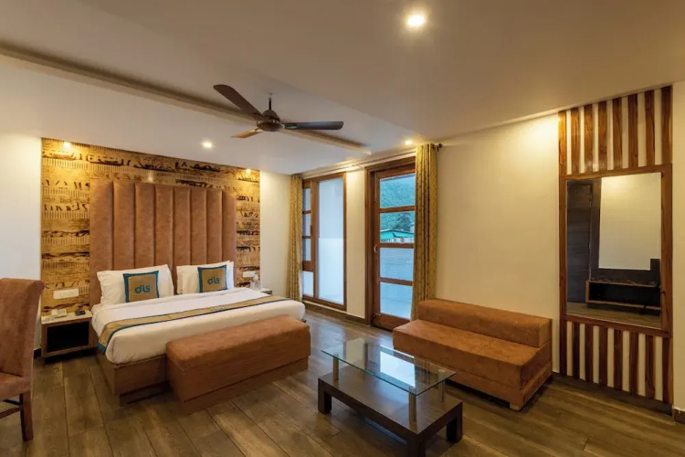 Meghavan Resort By DLS Hotels