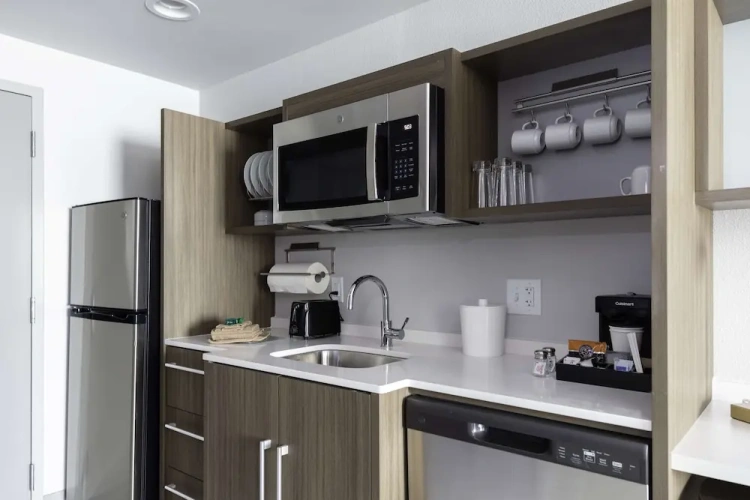 1 Bedroom Suite