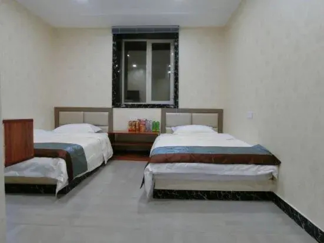 Longfeng Hostel