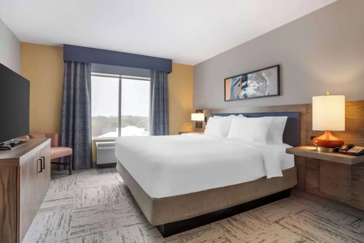 Double Suite