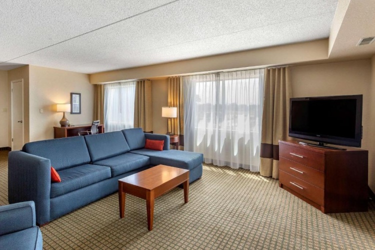 2 Bedrooms Suite