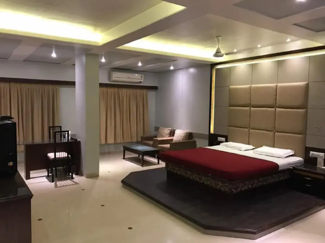 Hotel Ramakrishna International Nanded