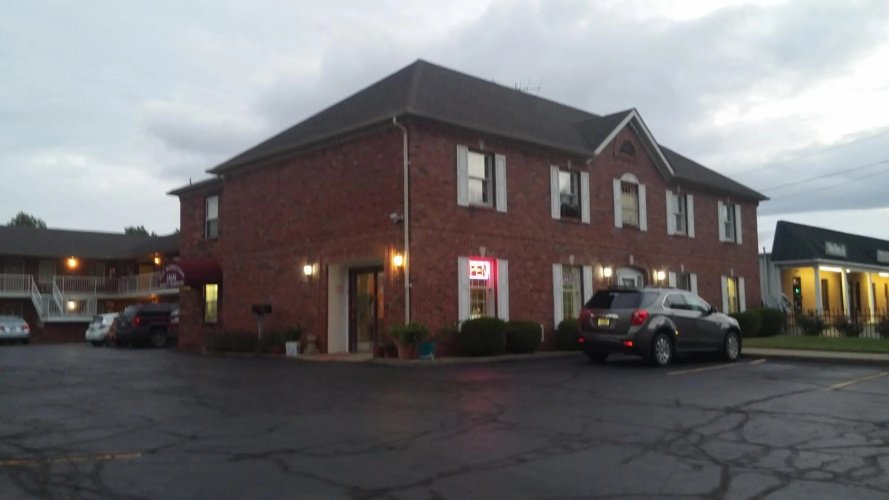 Old Bardstown Inn - Bardstown, KY