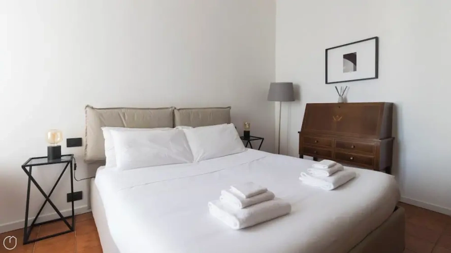 1 Bedroom Double Apartment