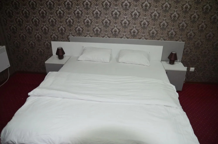 Dream Hotel