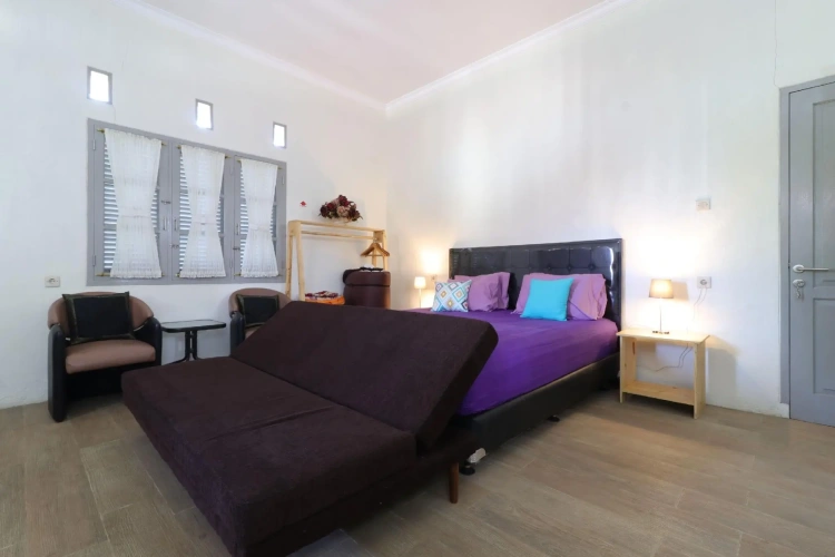 1 Bedroom Sextuple Villa