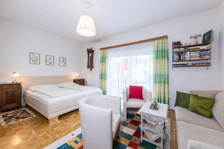 Apartment with balcony