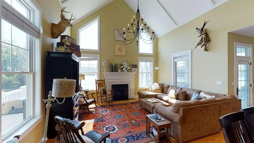 River House 1W