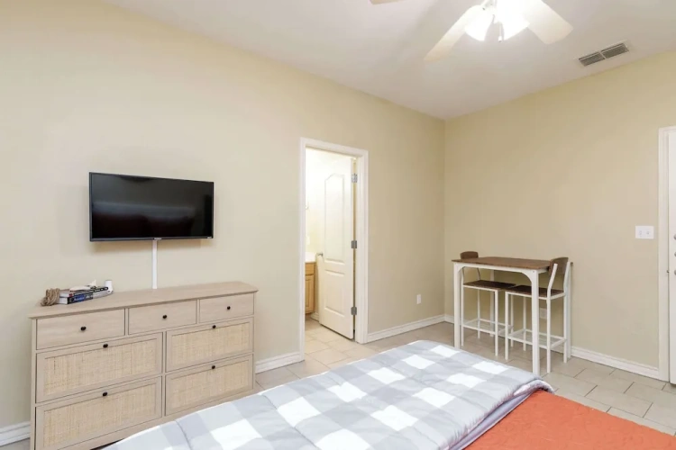 Guest rooms