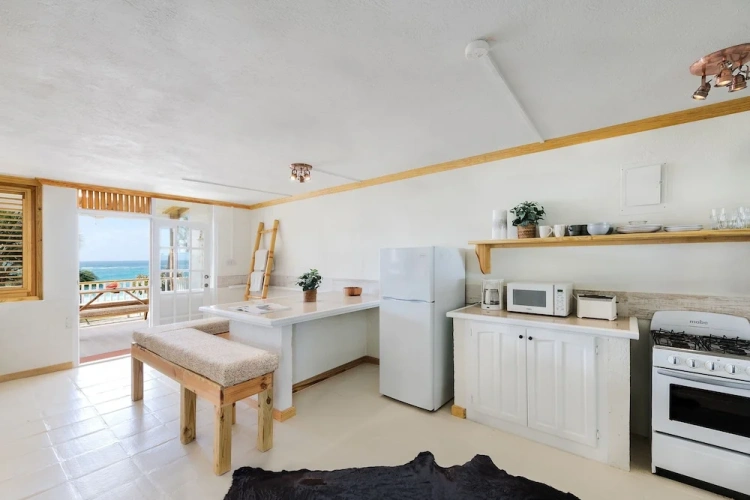 2 Bedrooms Suite with ocean view