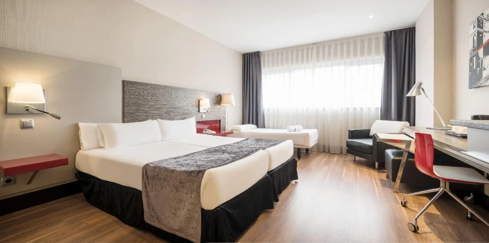 Triple room