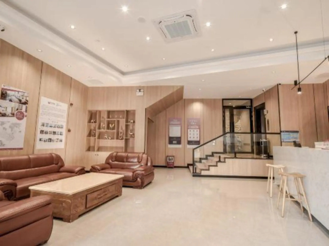 Junhe Hotel