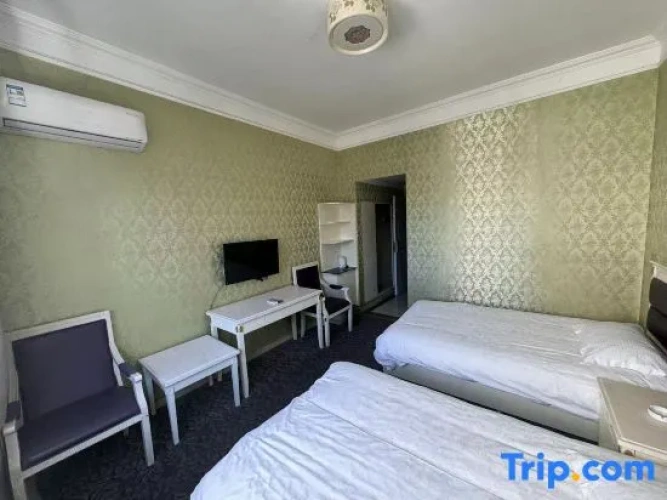 Economy Twin room